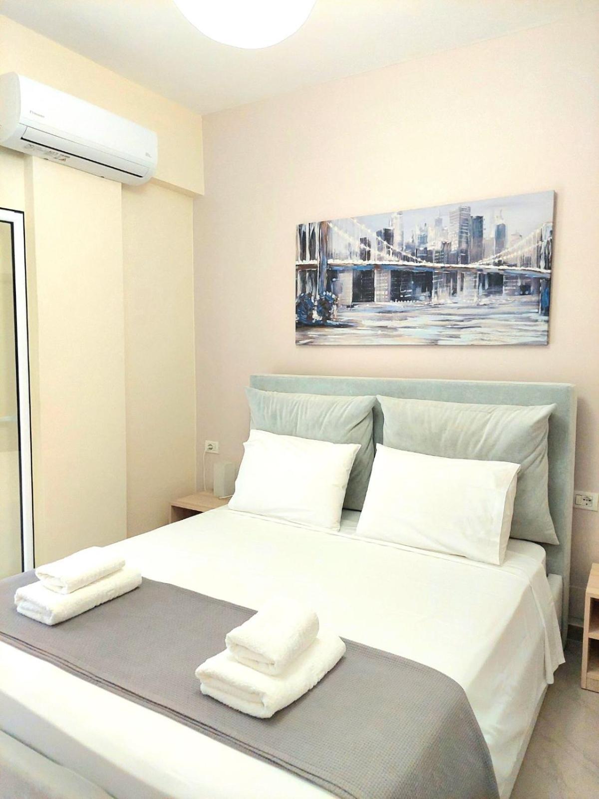 Elizabeth Apartments Himare Bagian luar foto